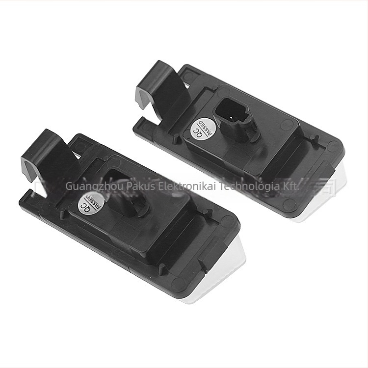 Infiniti G35/G37/350Z rendszámtábla világítás készlet – PC+LED, 12V, 3W, SMD