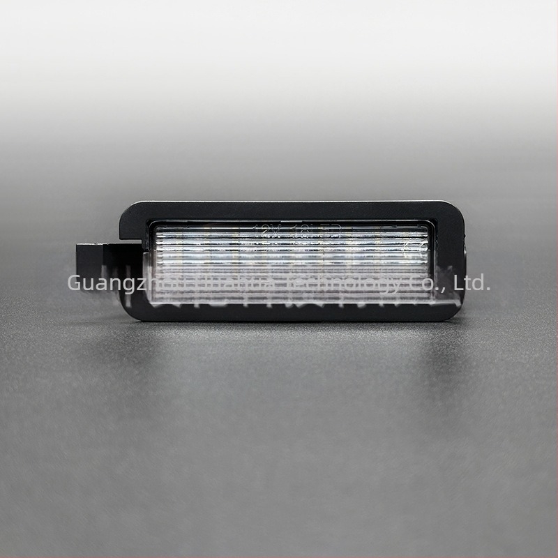 LED rendszámtábla világítás Dodge Charger, Challenger és RAM 1500-hoz