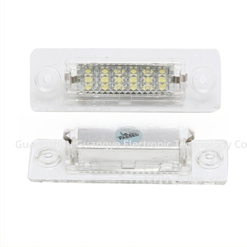 LED rendszám- és hangulatvilágítás VW Touran/Passat/Jetta/Caddy