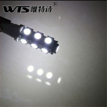 Autó LED rendszámlámpa (12V, 2W, 6500–7500K, 10000 lm, 5050 LED, modell T10-5050-13)