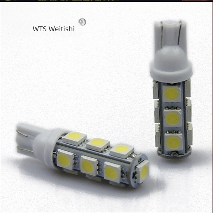 Autó LED rendszámlámpa (12V, 2W, 6500–7500K, 10000 lm, 5050 LED, modell T10-5050-13)