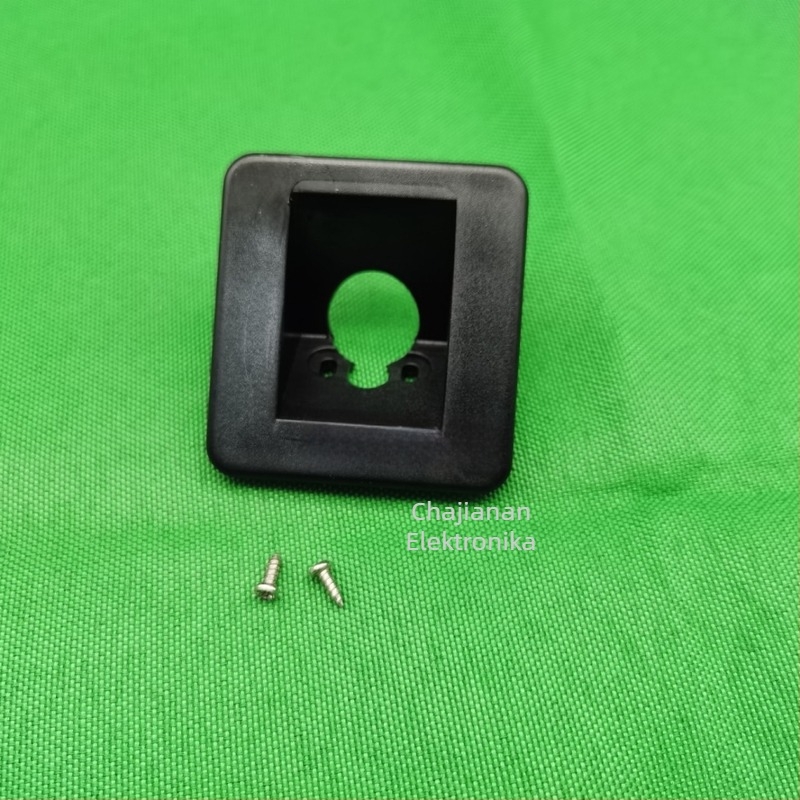 Kia K3 hátsó kamera tartó keret telepítéshez sapkával (Modell: Special license plate light; Kompatibilis: Kia K3 külföldi verzió; Feszültség: 12V)