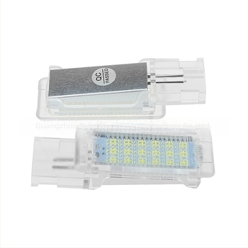 LED lámpa a lábterülethez az autóban VW Beetle, Bora, FOX, Polo, Passat B5/B6/CC — 12V, 3W, SMD LED, 6500K