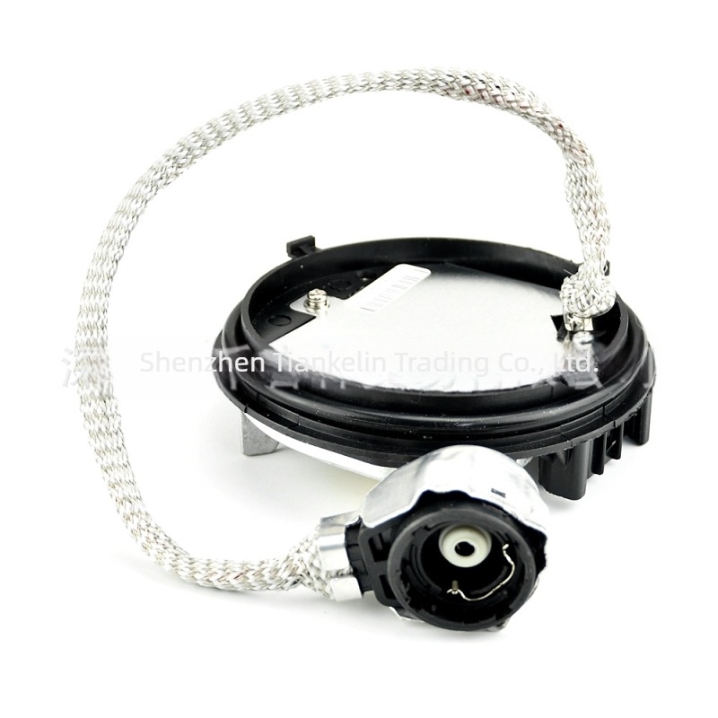 Xenon lámpa 35W D4S-ballaszttal, kör alakú Denso-stílusú, modell J0002, OEM: 85967-08020, 85967-75020, 85967-22080, 85967-45010