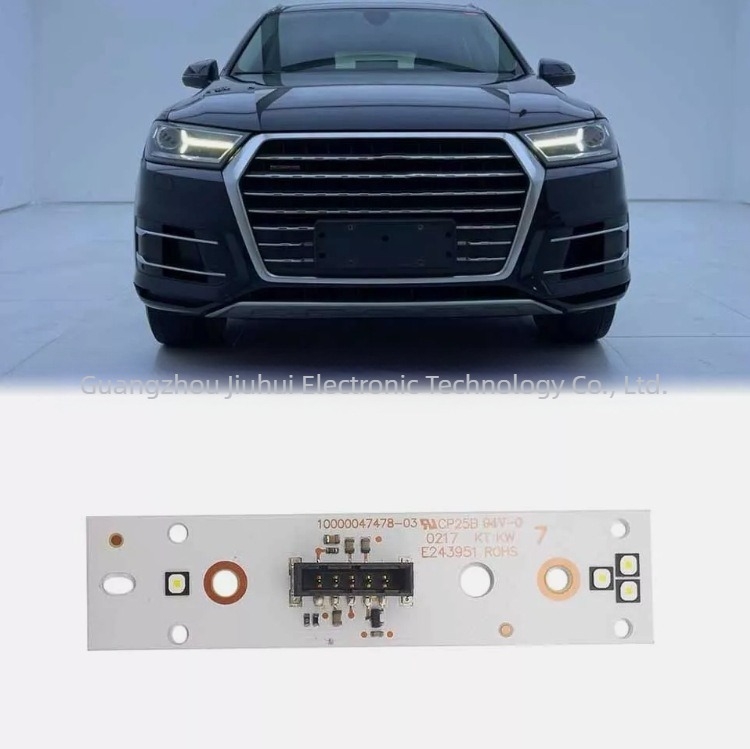LED nappali menetvilágítás Audi Q7-hez (2017–2019) — 9W, 12V, 3.6A, IP68, 4M0941475