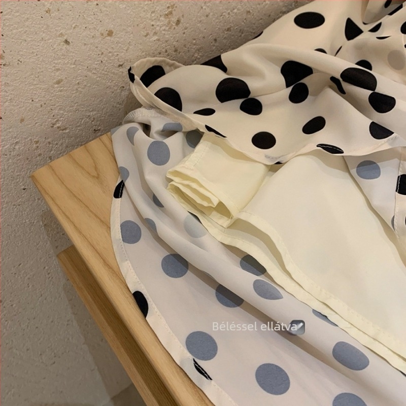 Patchwork szoknya, elasztikus derék, egyenes szabás, midi hosszú, pamut anyag (patchwork minta, elasztikus derék, egyenes szabás, midi hossz, pamut anyag)
