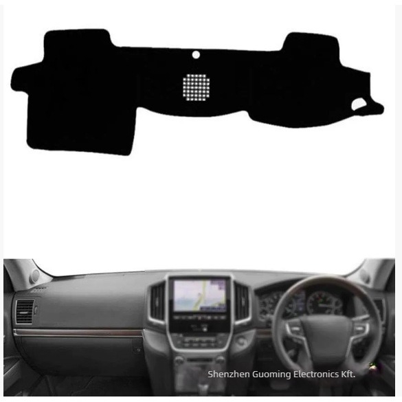 Toyota Land Cruiser J200 (2008-2019) műszerfalvédő matrica – napvédő és csúszásmentes, minden évszakra; anyagok: flanel, szilikon, bőr; logó nyomtatás és testreszabhatóság