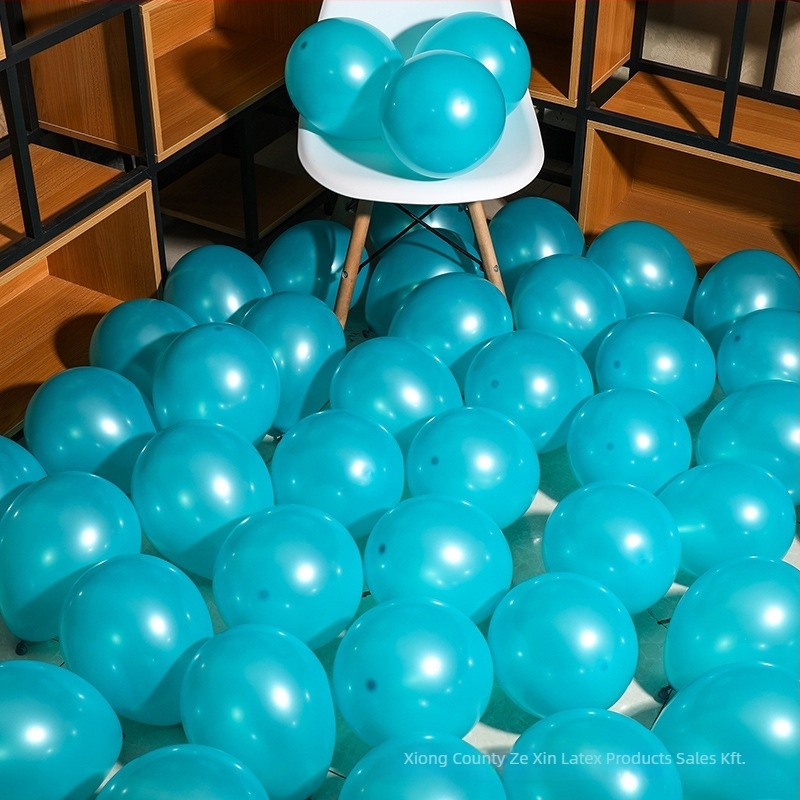 Latex díszítő lufi, kör alakú, nyomtatott logóval, 100 darabos csomag