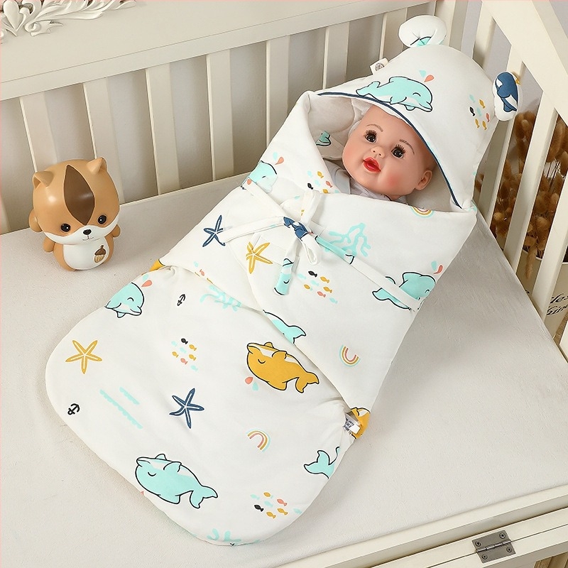Háromrétegű bébi swaddle hálózsák pillangó mintával, külső 100% pamut, töltet poliészter, vastag