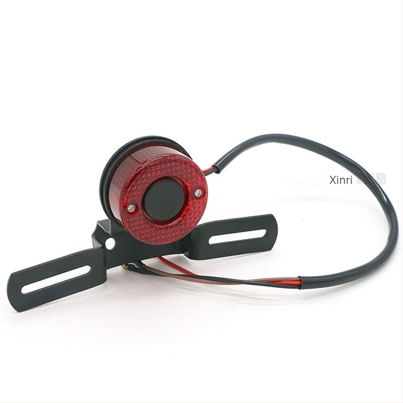 Motorkerékpár hátsó lámpa, Márka XRL, Modell HP-W098, 12V, Fém