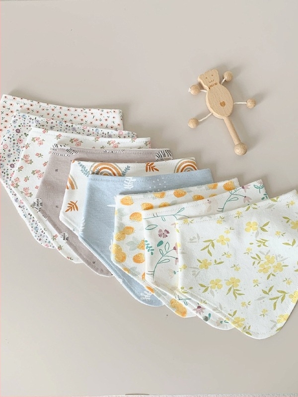 Háromszög alakú babaligab törölköző, dupla rétegű vízálló, 100% pamut (>95%), egyszínű mintázat, 0–3 éves korig, Cotton Baby Library.