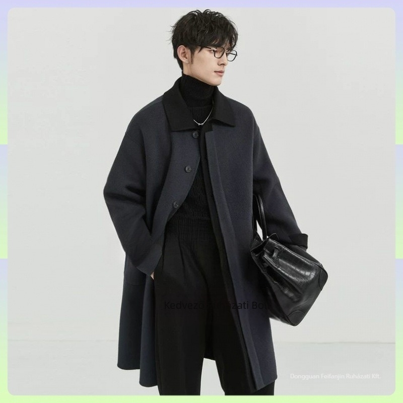 Férfi reverszibil középhosszú téli kabát galléros, övvel, fekete