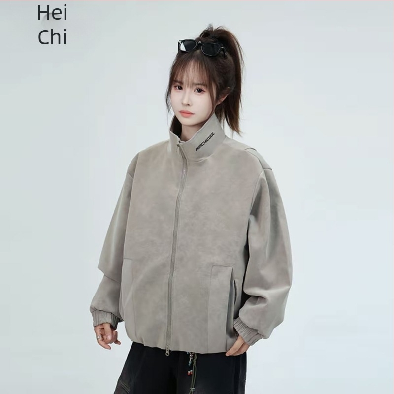 PU bőrkabát fleece béléssel, matt felület, álló gallér, cipzár, uniszex, patch zsebek, ferde szél
