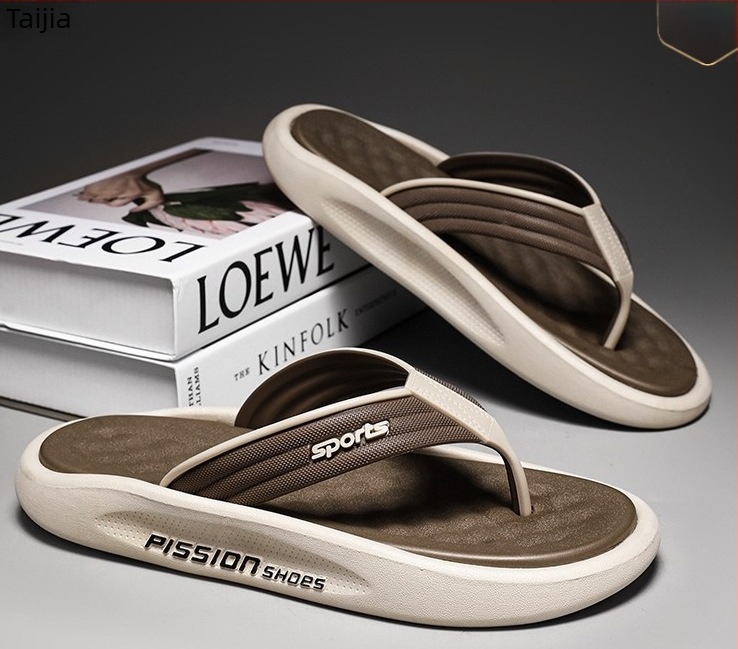 Szandálok – koreai stílusú, felső rész mesterséges PU, talp gumi, zárás flip-flop, férfi