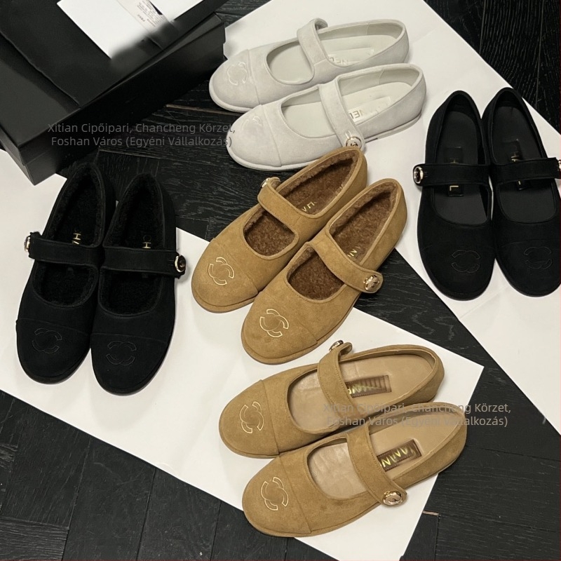 Női loaferek kerek orrú, belső gyapjú bélés, talpbetét műszőrrel, gumitalp, alacsony sarok