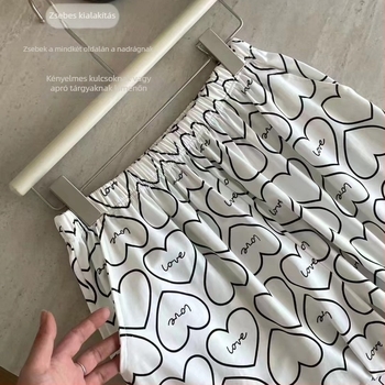 Pamut otthoni ruhaszett édes stílusban, kerek nyakú, cropped nadrág