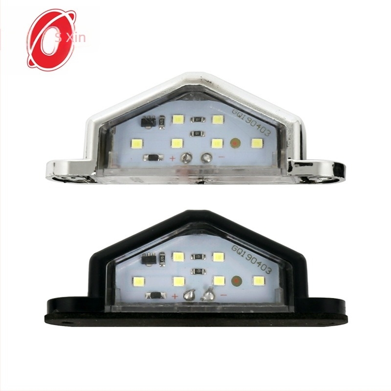 Kamion rendszámtábla lámpa, 6 LED, 12–24V működés