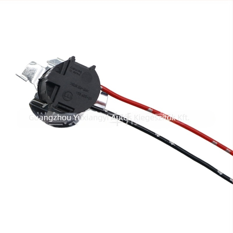 TK-305 LED Autóizzó Foglalat Csatlakozó Adapter | LED fényforrás, 12V, 1W, 1000 lm