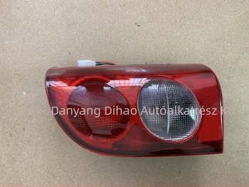 DH01-2605 Hátsó lámpa Hyundai H100-hoz (H100 96) 92401-43810 / 92402-43810