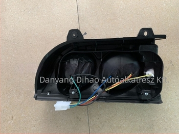 DH01-2605 Hátsó lámpa Hyundai H100-hoz (H100 96) 92401-43810 / 92402-43810