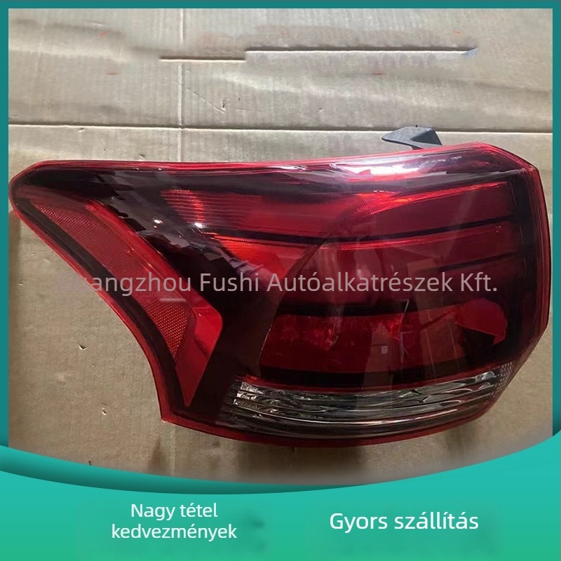 Hátsó lámpa Mitsubishi Outlander 2016-2018 LED 8330B004 8330B003 | Anyag: ABS | Feszültség: 12V | Modell: RH8330B004LH / 8330B003