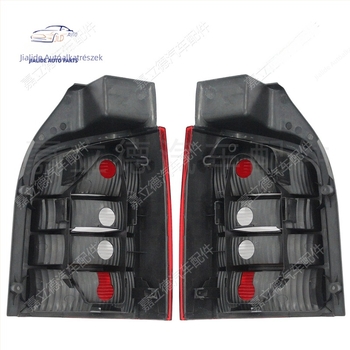 VW T5 hátsó lámpa ház (2003–2009) Modell 7H0 945 095H / 7H0 945 096H