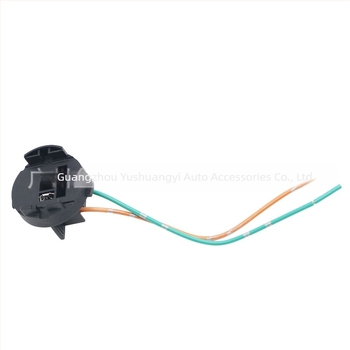 TK-302 LED hátsó lámpa – foglalat és kábelcsatlakozóval, 12V, 0.3A, 1000 lm