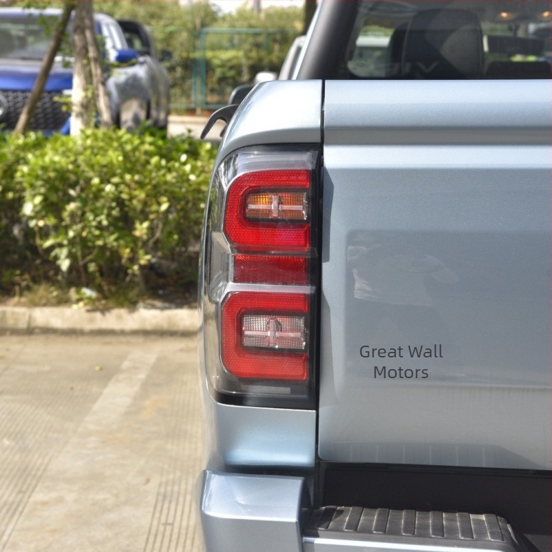 Great Wall Pickup hátsó lámpa ház – bal és jobb oldal, készlet a tolató és féklámpához, OEM az eredeti gyártótól