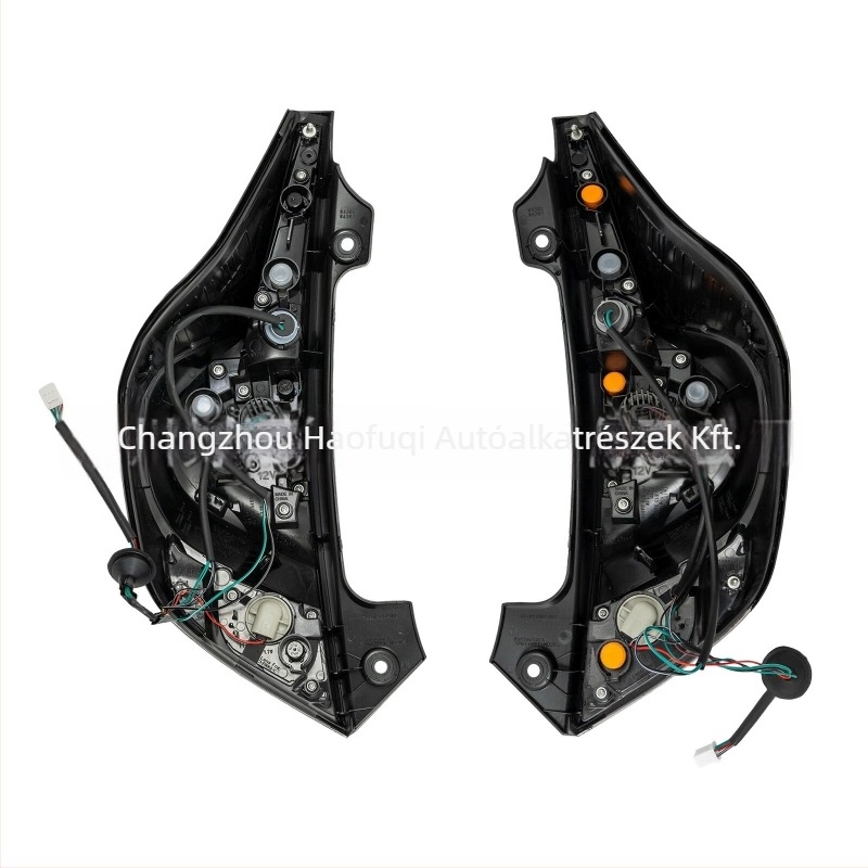 Toyota Prius Aqua / Prius C (2018–2019) hátsó lámpa - ABS ház, 12V, 25W, modell 81560-47140