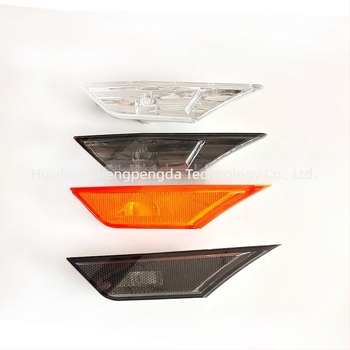 Honda Civic 16-21 sárvédő LED oldaljelző fény (bal- és jobboldali verzió) – ABS, 12V, 1W