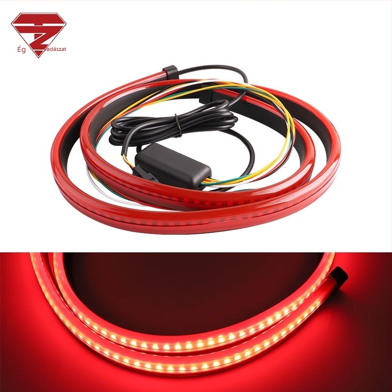 Sky chasing hátsó LED lámpa magas féklámpa funkcióval, több üzemmóddal, 12V, 5W, 500 lm