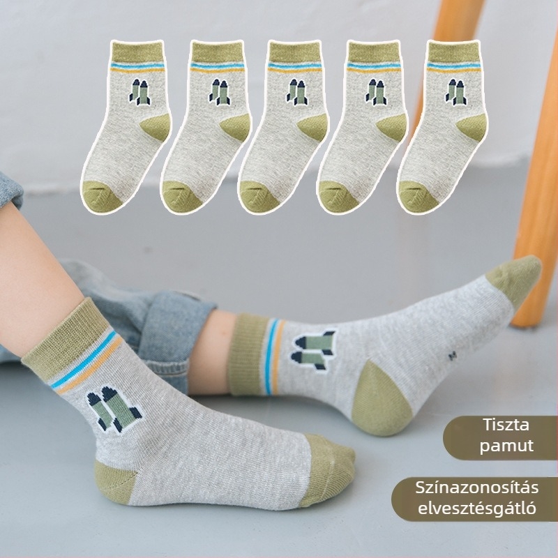Fiúknak szóló középmagasságú pamut zokni, mintás, meleg téli- tavaszi-őszi szezonokra, szagtalan, 5 páras csomag