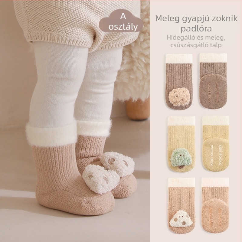 Újszülött zoknik téli vastag fleece-béléssel, csúszásmentes, középmagas hosszúságú, járást tanulóknak