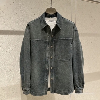 Férfi kék denim-ing-jack, szabad szabású, vintage mosás.