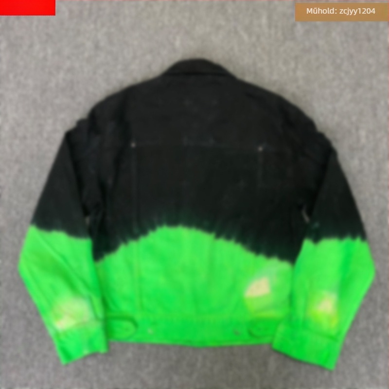 Dzseki lazán szabott, pamut anyagból, reveres gallér, hosszú ujjú, egyszerű gombos záródás