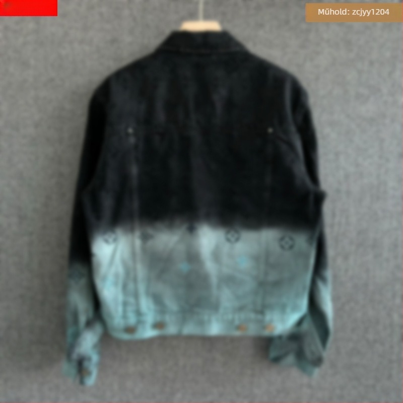 Dzseki lazán szabott, pamut anyagból, reveres gallér, hosszú ujjú, egyszerű gombos záródás