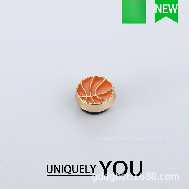 Crocs-stílus papucs kiegészítő fém strasszos virággal és kosár alakú csattal – papucsokhoz, egész éves viseletre