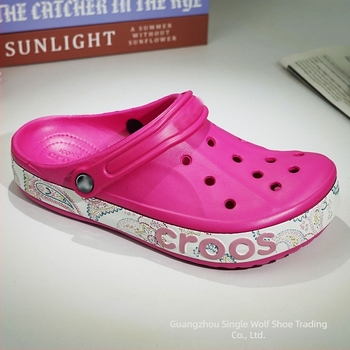 Festett mintás szandál, EVA felsőrész és talp, Baotou toe, 2 cm sarok, csatolás – strand stílus minden szezonban