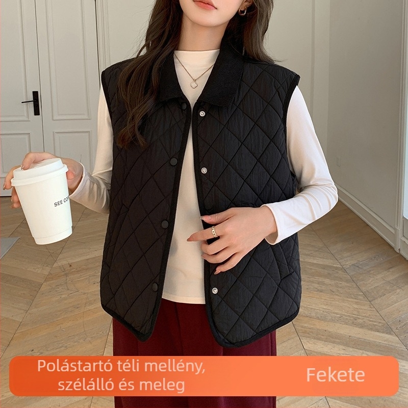 Nylon külső anyagú mellény gyapjú töltettel, gyémánt mintázatú steppeléssel, gallér gombos, szabályos hosszúságú