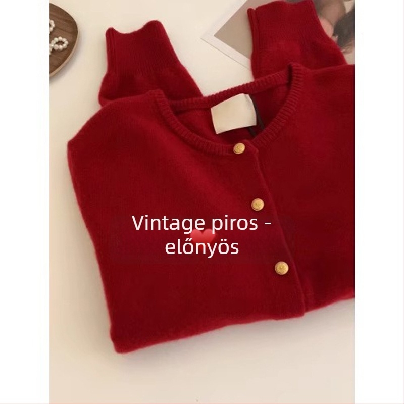 Viszkóz alapanyagból készült kötött kardigán aranygombokkal, laza szabású, hosszú ujjú, kerek nyakú, egysoros gombolás