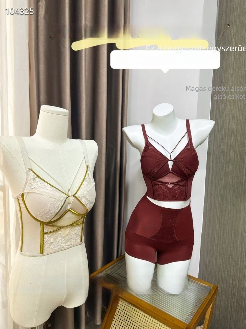 Csipkés melltartó készlet, 3/4 kosár, formázó kosár felül vékony, alul vastag, fő anyag 50–70% pamut, bélés nylon, fix pántok, 7 kapocs zárás