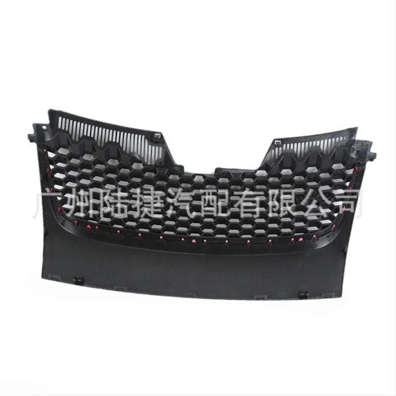Első grille VW Jetta MK5 / Golf 5 GTI 2006-2009, ABS műanyag, lökhárítóra szerelés, tömeg 1670 g