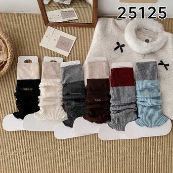 Misscucudog Gyerekeknek szőtt lábszármelegítő, vastag gyapjú, jacquard, színblokkolt minta két színnel, közepes csőmagasság, minden szezonban
