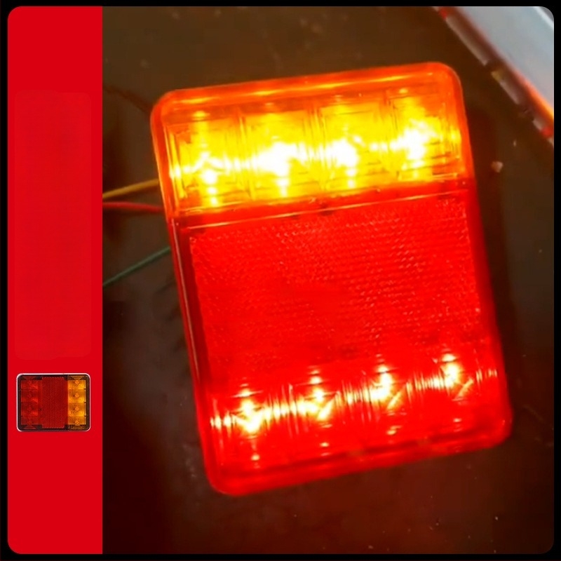 LED hátsó lámpa teherautók, utánfutók és RV-k számára – 8-LED modell; 12-24V DC; 30W; 9800 lm