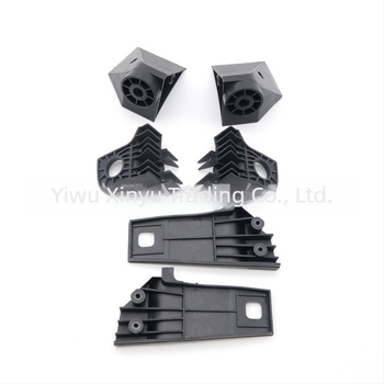 Mercedes-Benz W251 lámpa javító készlet (09-17): műanyag rögzítő klipsz a sarokfényszóróhoz