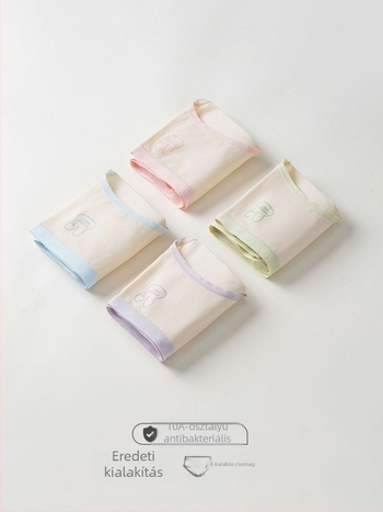 Gyerekeknek készült bambuszrostos alsóneműk, 67% regenerált cellulóz, A osztály, lányoknak, BODENGLI, nyár 2025, varrat nélküli