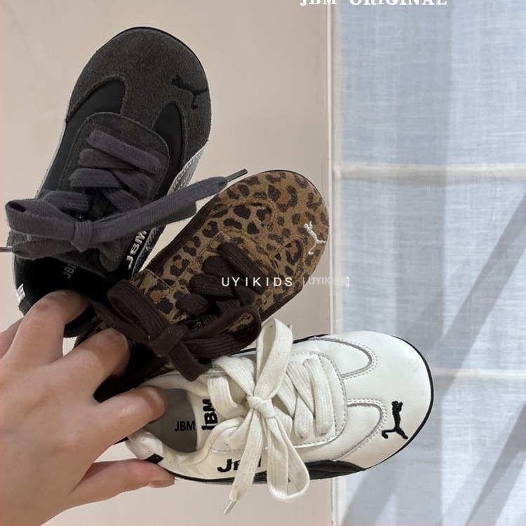 Koreai stílusú gyerekeknek készült retro leopard mintás edzőcipő, 2025-ös divat, sokoldalú mindennapi cipő fiúknak és lányoknak