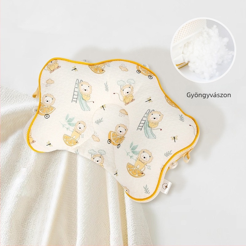 Csillag alakú babapárna memóriahab belsővel, huzat kémiai rostból, testreszabható feldolgozás; belső mag magassága 5 cm alatt; tömeg legfeljebb 0,5 kg; alkalmas csecsemőknek.