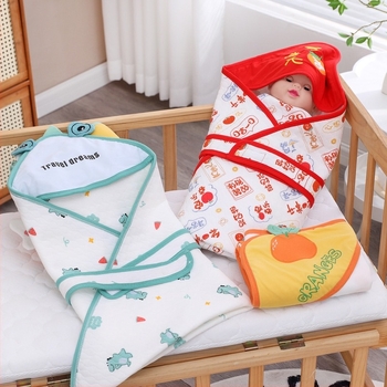 Baba ölelős takaró - 95% tiszta pamut, töltet tiszta pamut, minden évszak, újszülötteknek, minták: állatok, rajzok, betűk, virágok