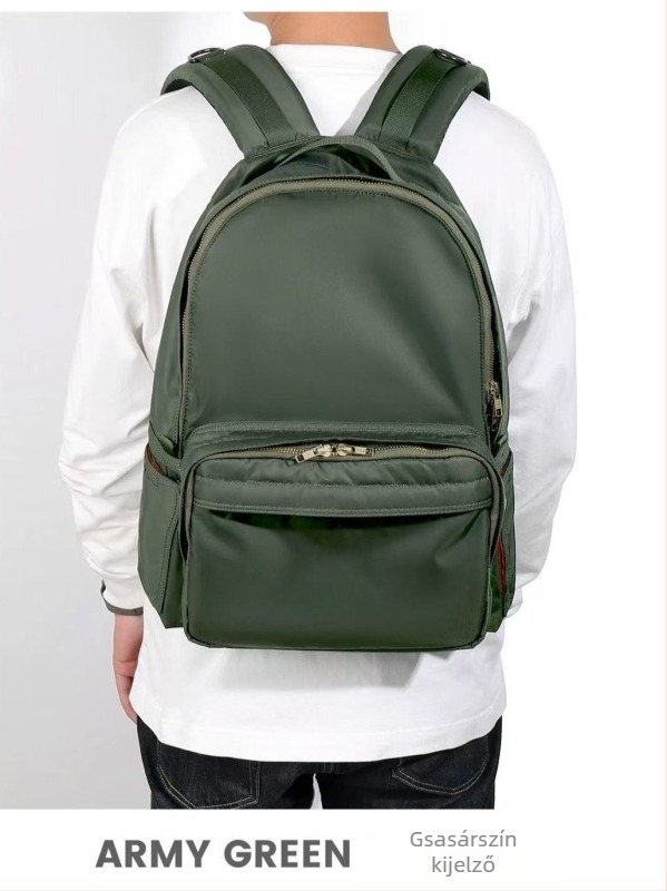 TANKER DAYPACK sorozat: uniszex városi hátizsák poliészterből, kapacitás kevesebb mint 20L, laptop-kompatibilis, 2026 tavasz